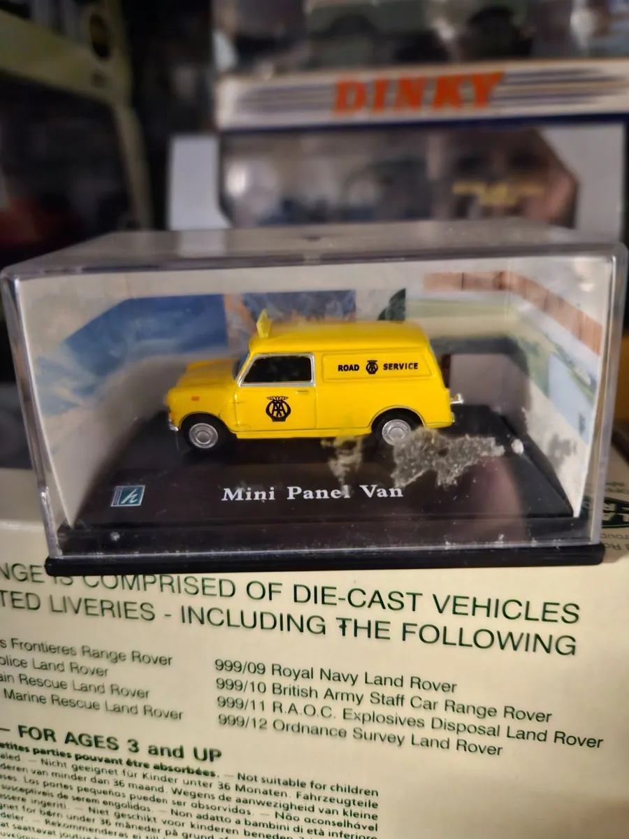 Corgi Caramara Mini AA Van