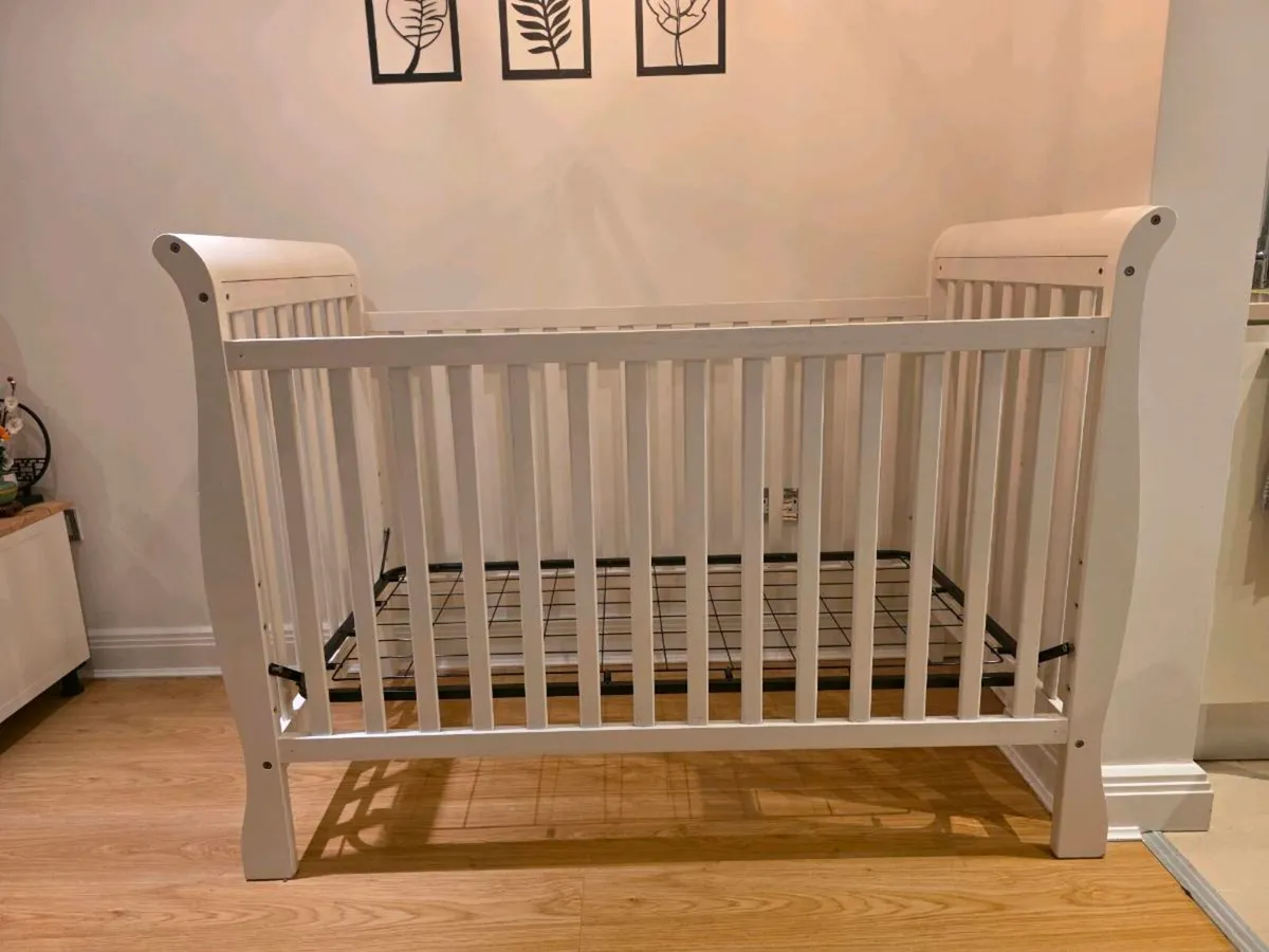 sleigh-style  baby crib and changing table - Image 2