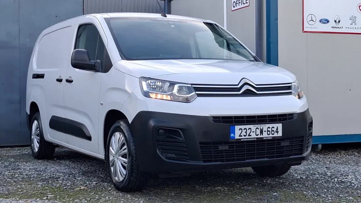 232 Citroen Berlingo 1.5 blue hdi Enterprise LWB - Image 1