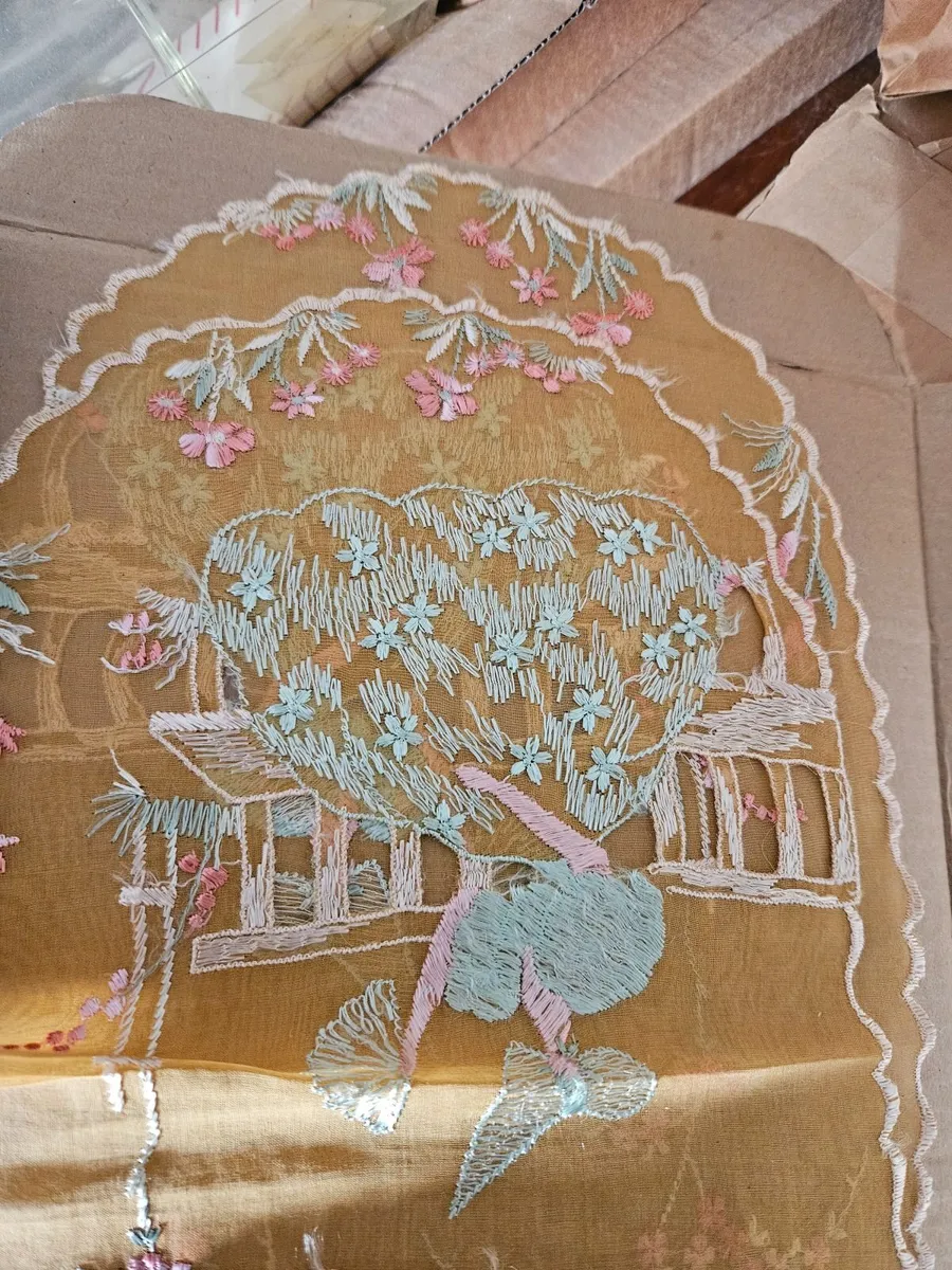 Vintage Lace - Image 2
