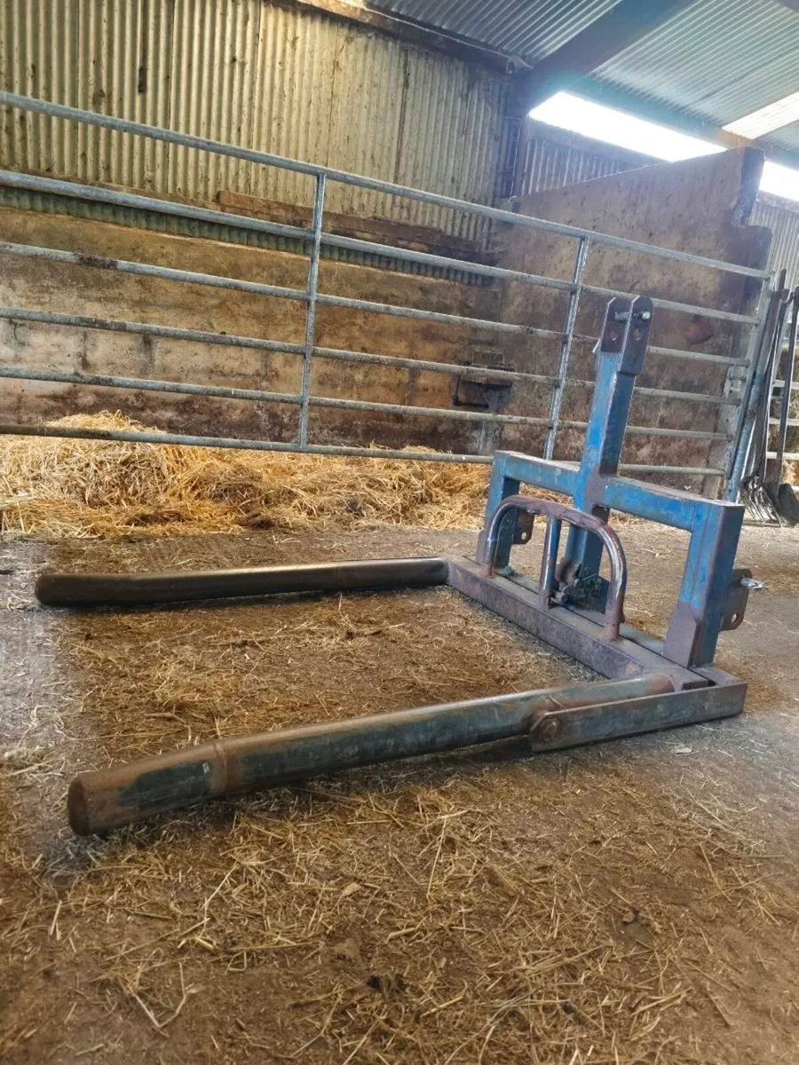 Bale Handler - Image 3