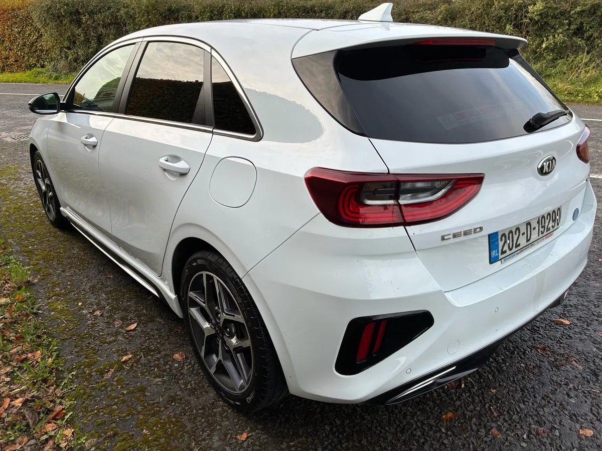 Kia Ceed GT line 2020 Van - Image 4