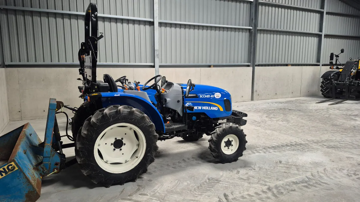 New Holland Boomer 40 4WD - Image 3
