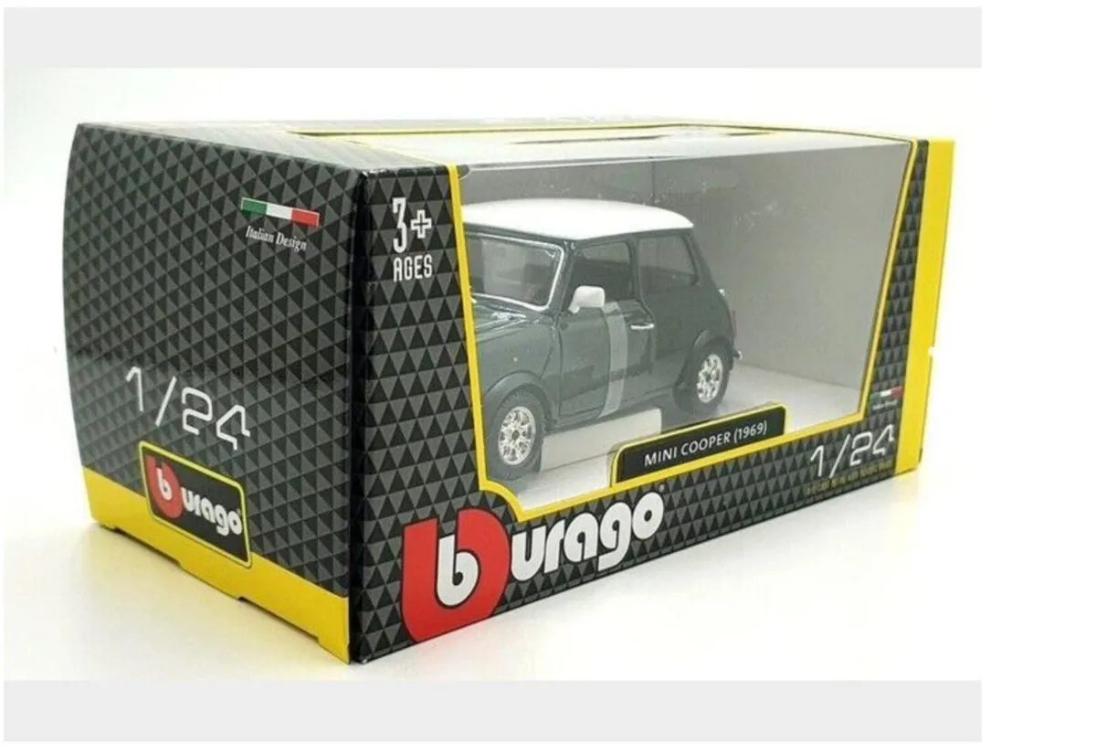 1:24 Scale Mini Cooper Green, Free Post - Image 4