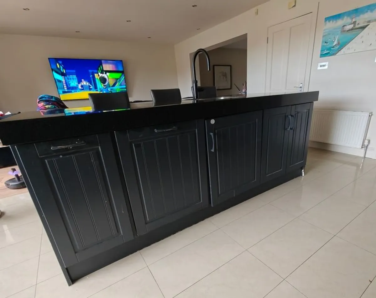 Kitchen - Image 4