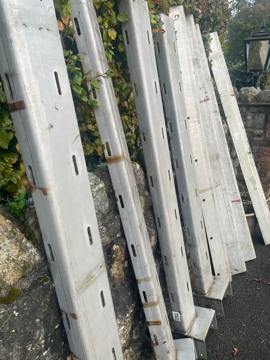 Stainless steel - Image 3