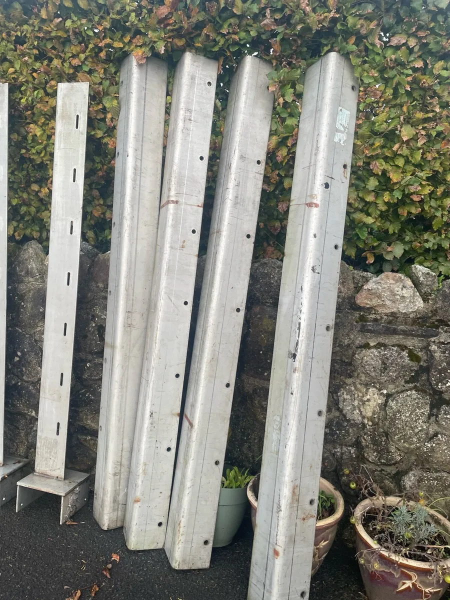 Stainless steel - Image 4