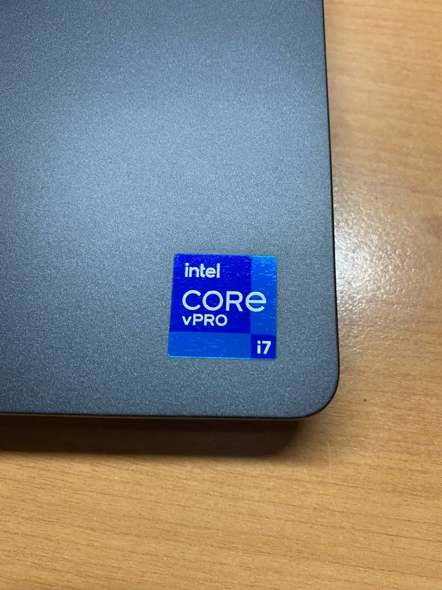 Dell precision 7560 i7 pro 32ram 2 TB Nvme - Image 3