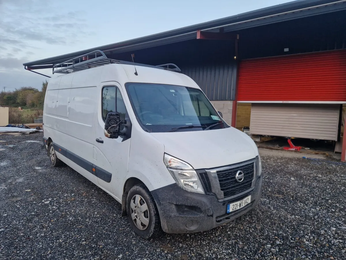 2022 Nissan lwb - Image 1