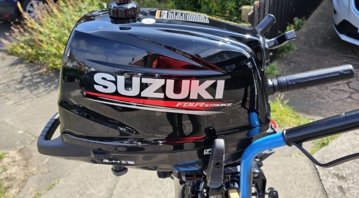 Suzuki 6hp outboard - Image 1