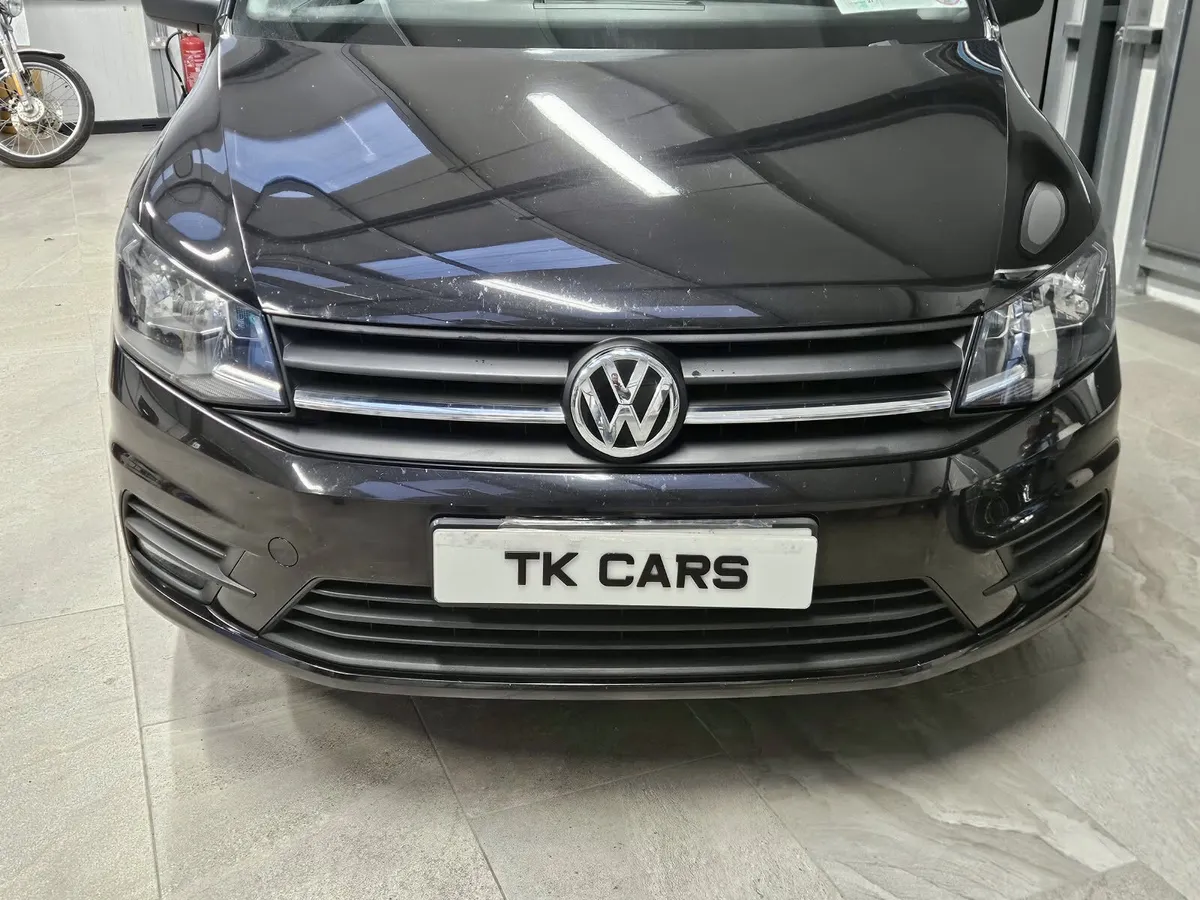 17 VOLKSWAGEN CADDY 2.0 DIESEL - Image 4