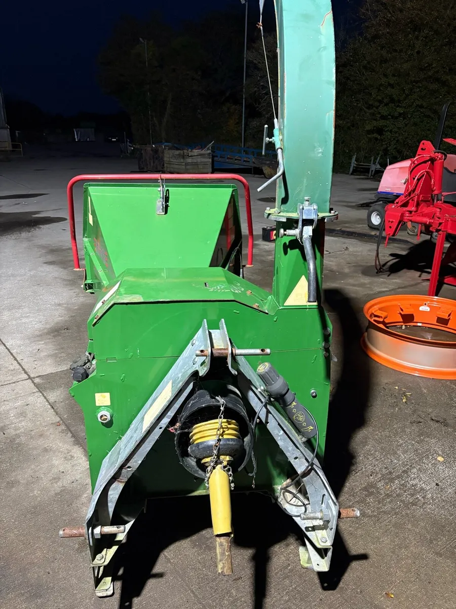 As New NHS 150 Easy Line Wood Chipper - Image 3