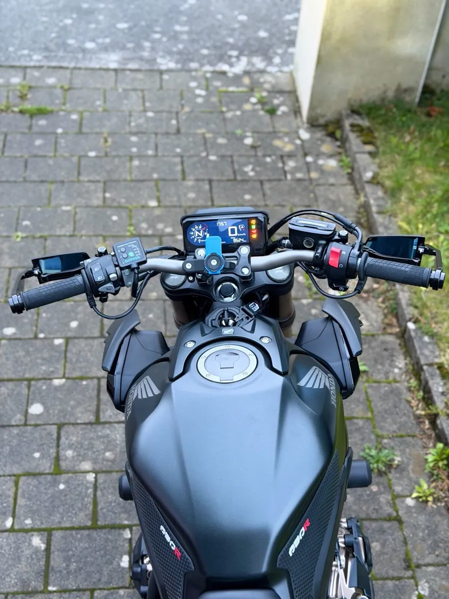 Honda CB650R 2022 - Image 4