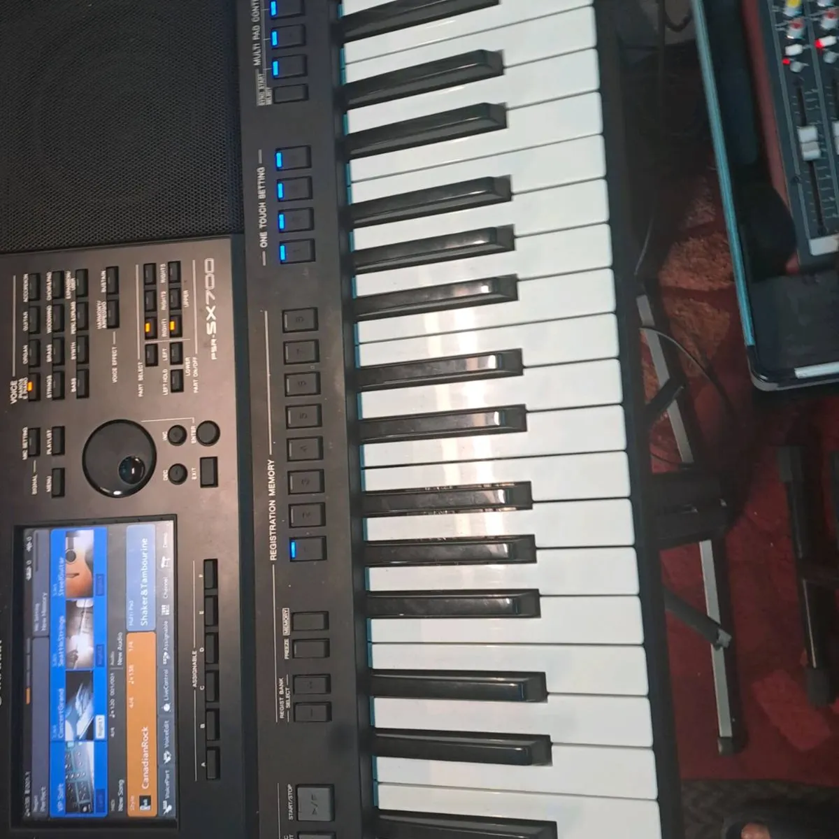 Keyboard. Yamaha SX700 - Image 3