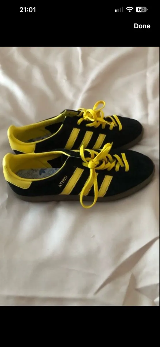Mens adidas trainers size 7 €40 - Image 2