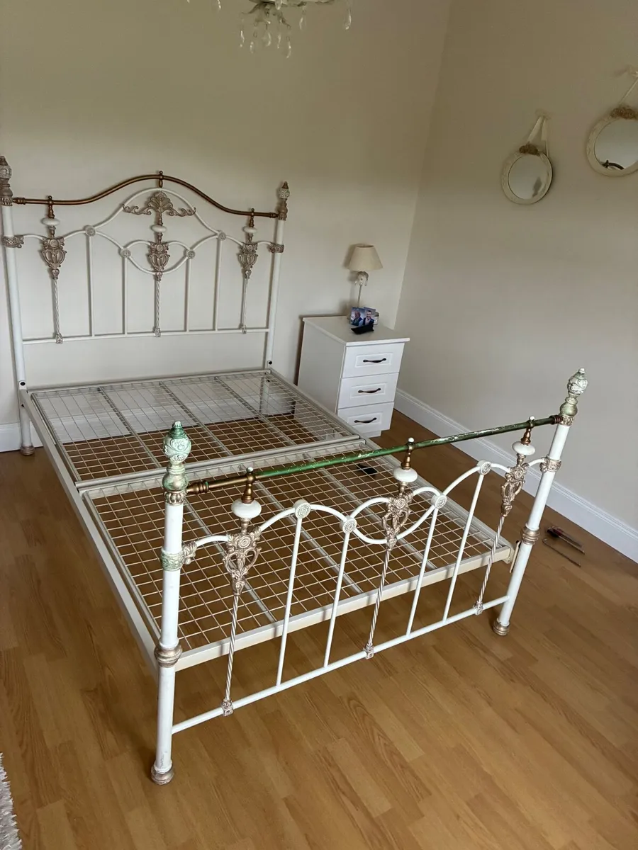 Bed frame - Image 4