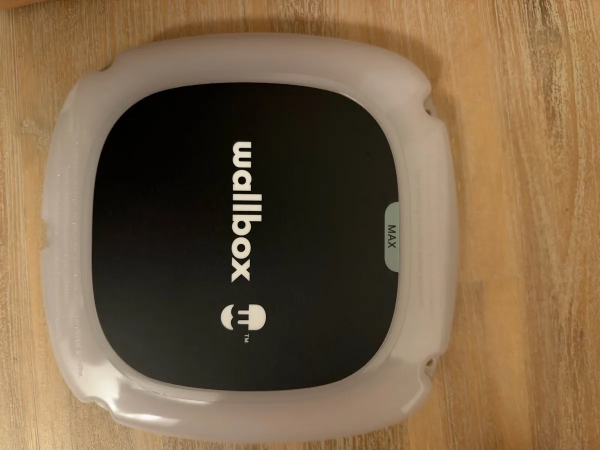 wallbox Pulsar Max 7.2kW Home EV Charger - Image 2