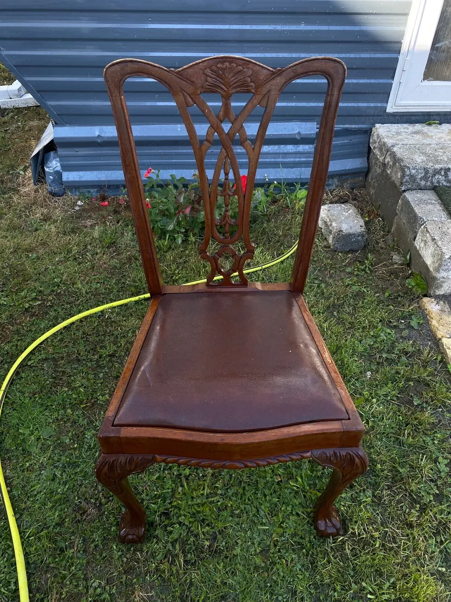 Set of 6 Beautiful Vintage Chippendale-Style Woode - Image 1