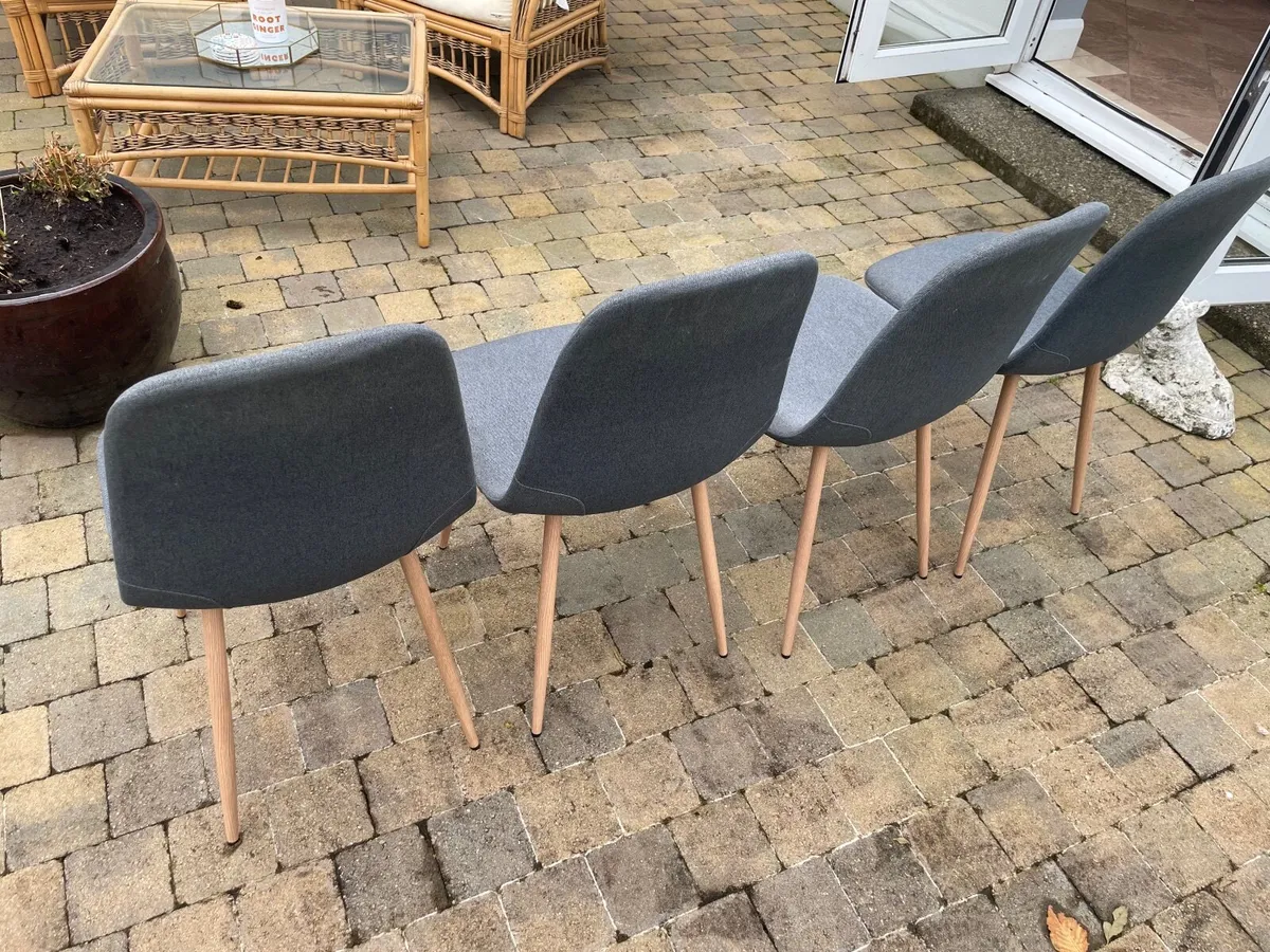 4 chairs - Image 2