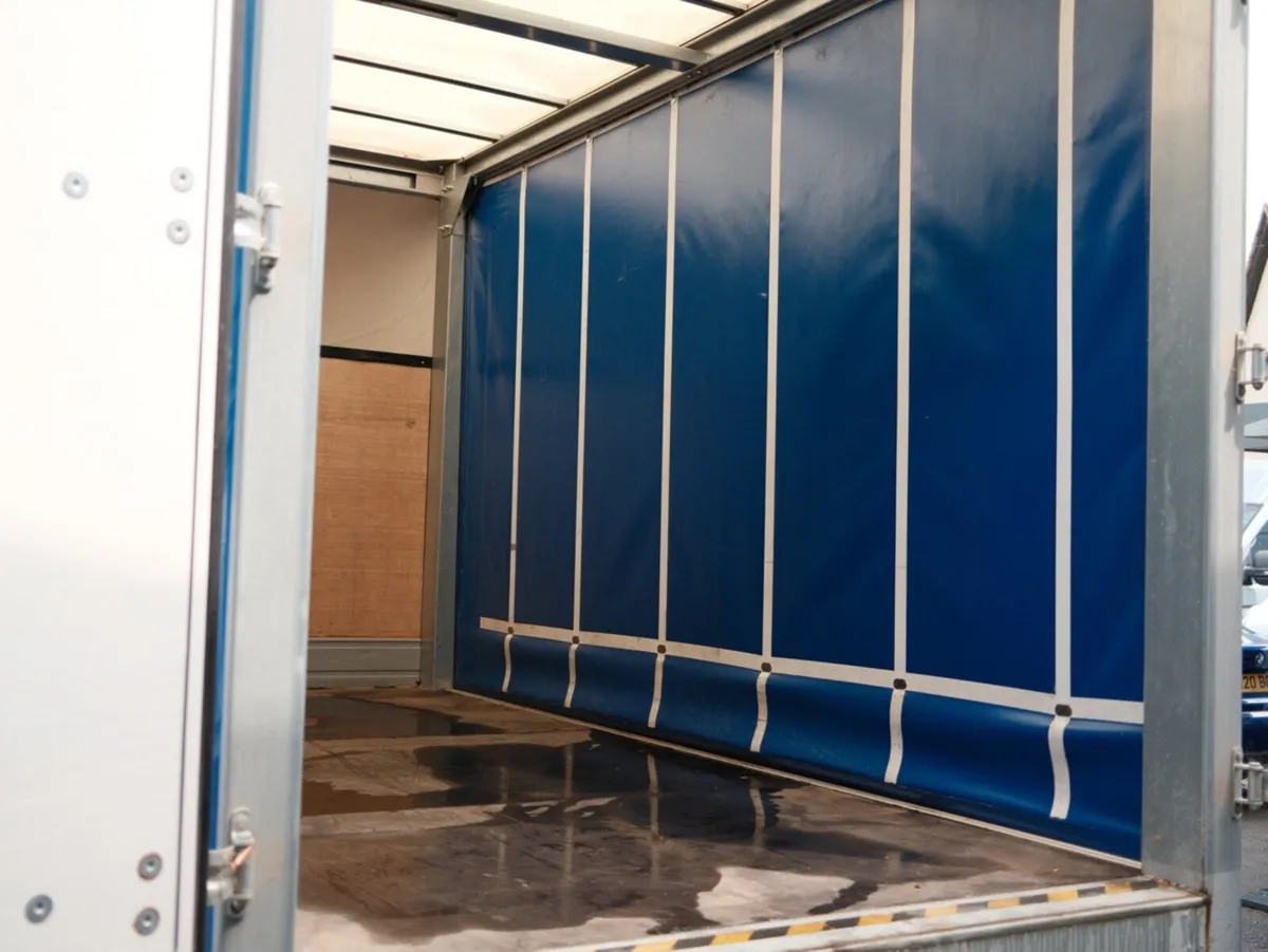 2022 Mercedes-Benz Sprinter CurtainSider Van - Image 3