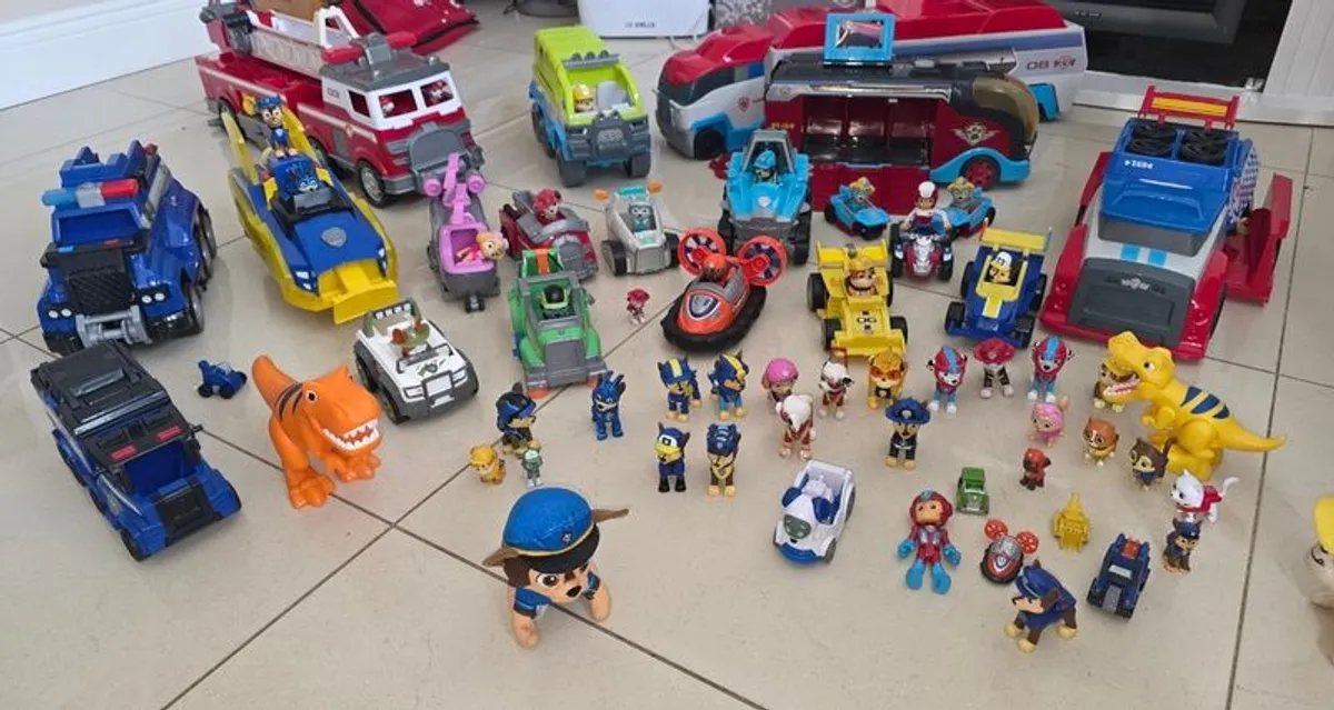 Large collection of Paw Patrol vehicles and figures - Image 1