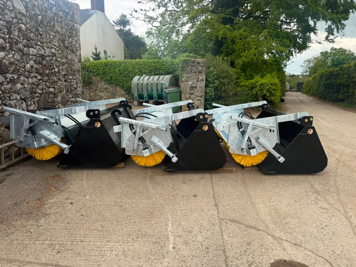New Almat 7FT & 7FT 9 Euro Bucket Sweepers - Image 1