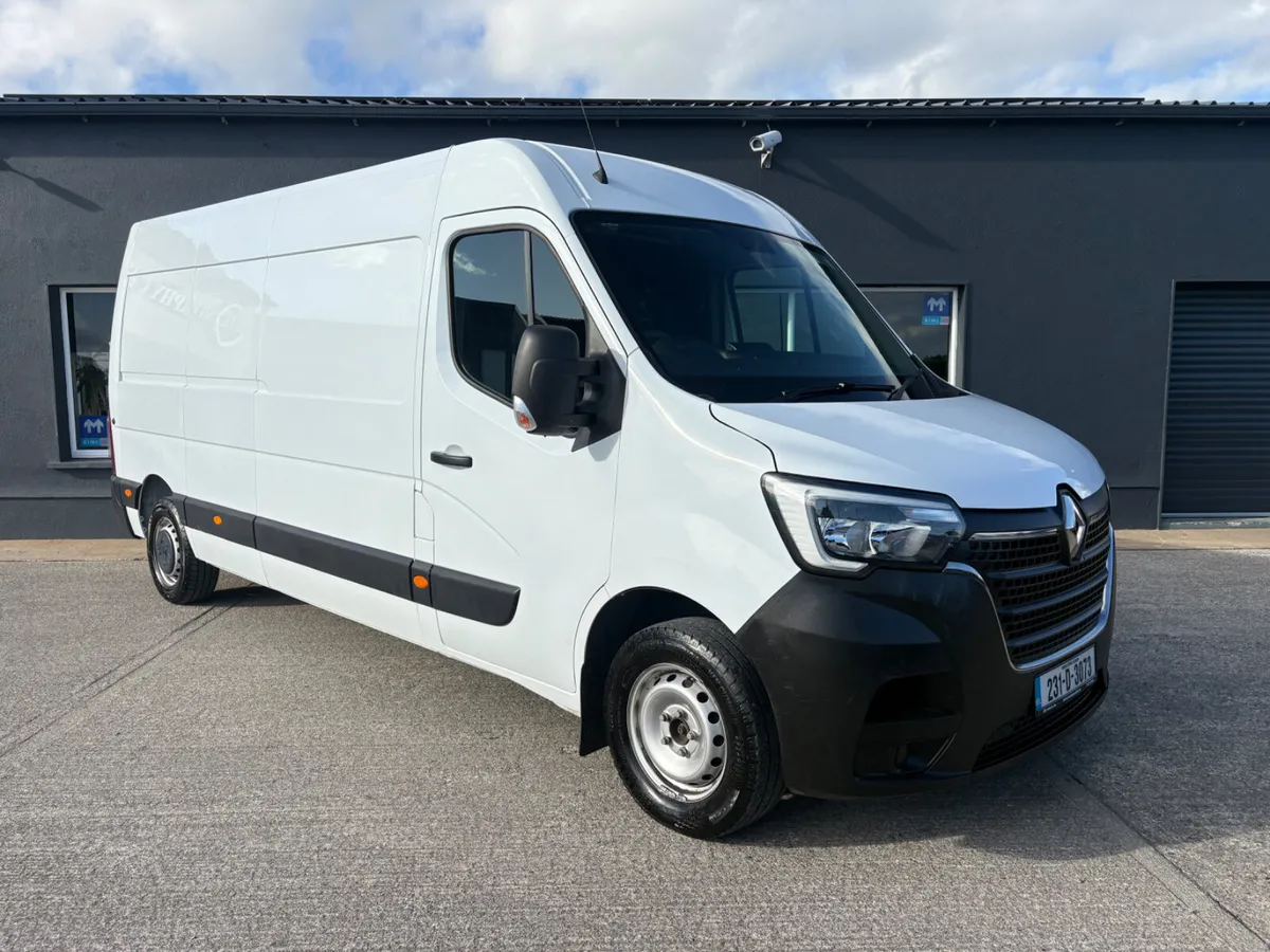 Renault Master Business 2.3D  2023 - Image 1