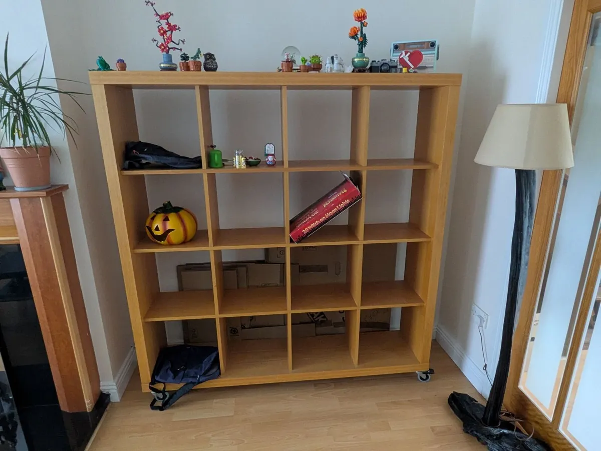 Wooden Bookshelf - Image 1