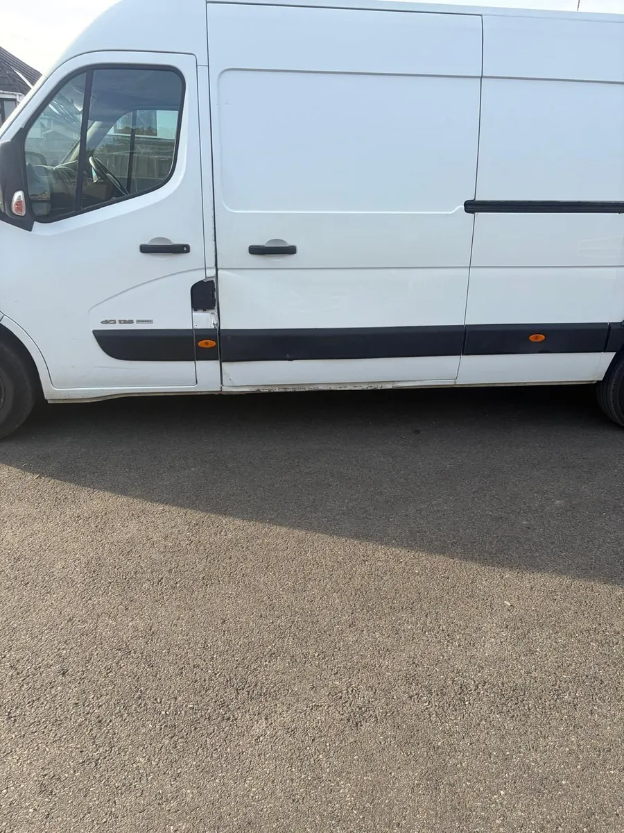 Renault Master 2016 - Image 3