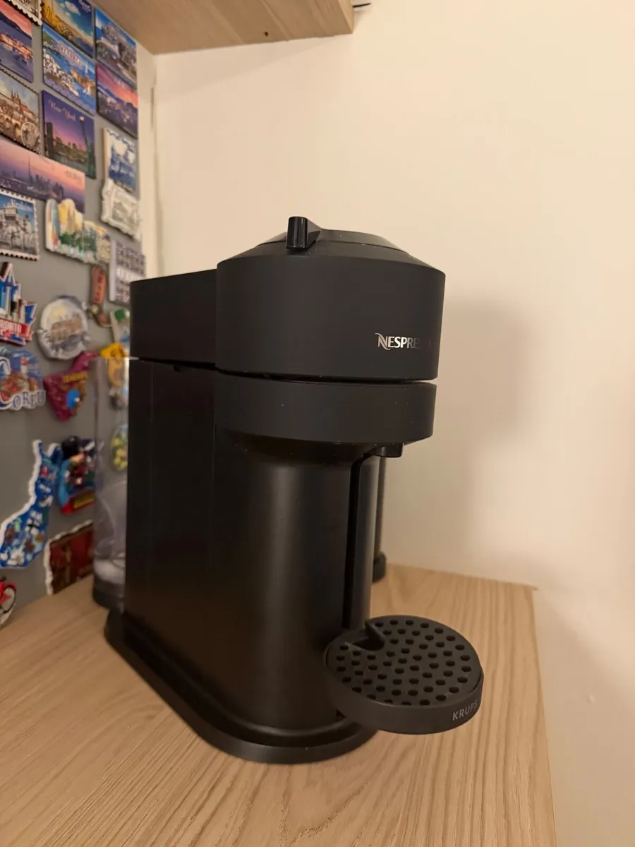 FREE Nespresso Vertuo  Machine with Milk Frother - Image 3
