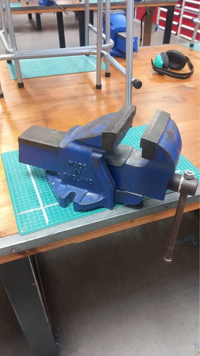 Record bench Vice - Image 1