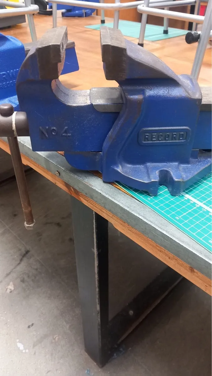 Record bench Vice - Image 2