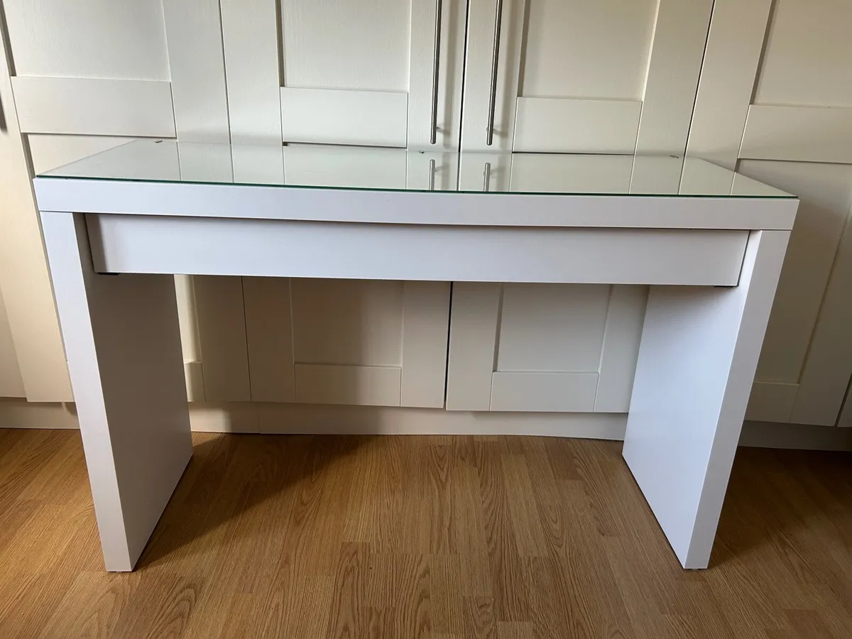 Dressing Table - Image 3