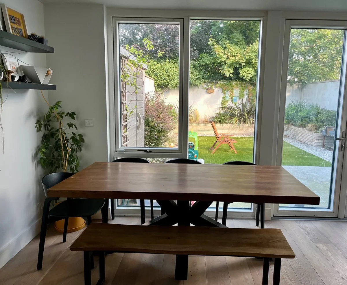 Dining table and chairs - Image 2