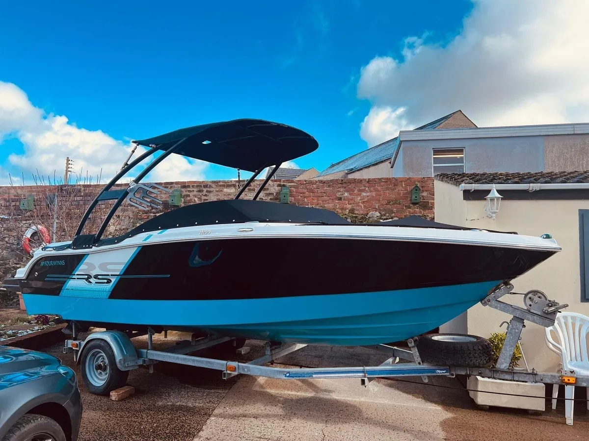 Four Winns Horizon 190RS - Image 2