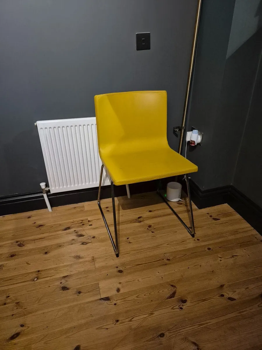 Yellow leather chair - Image 2