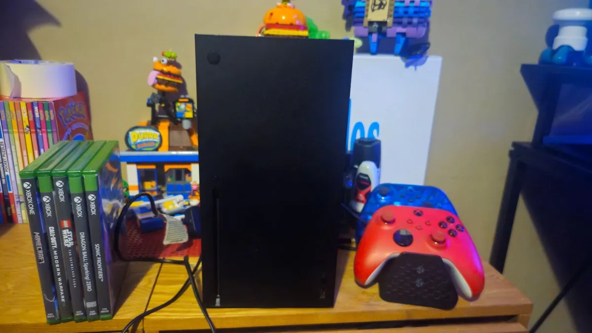 Xbox Series X Bundle - Image 2