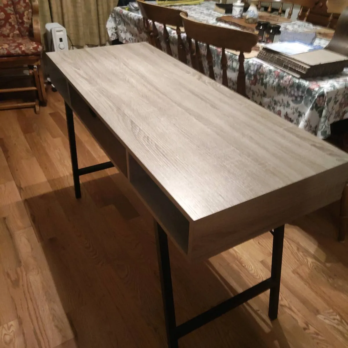 Jysk Desk - Image 1