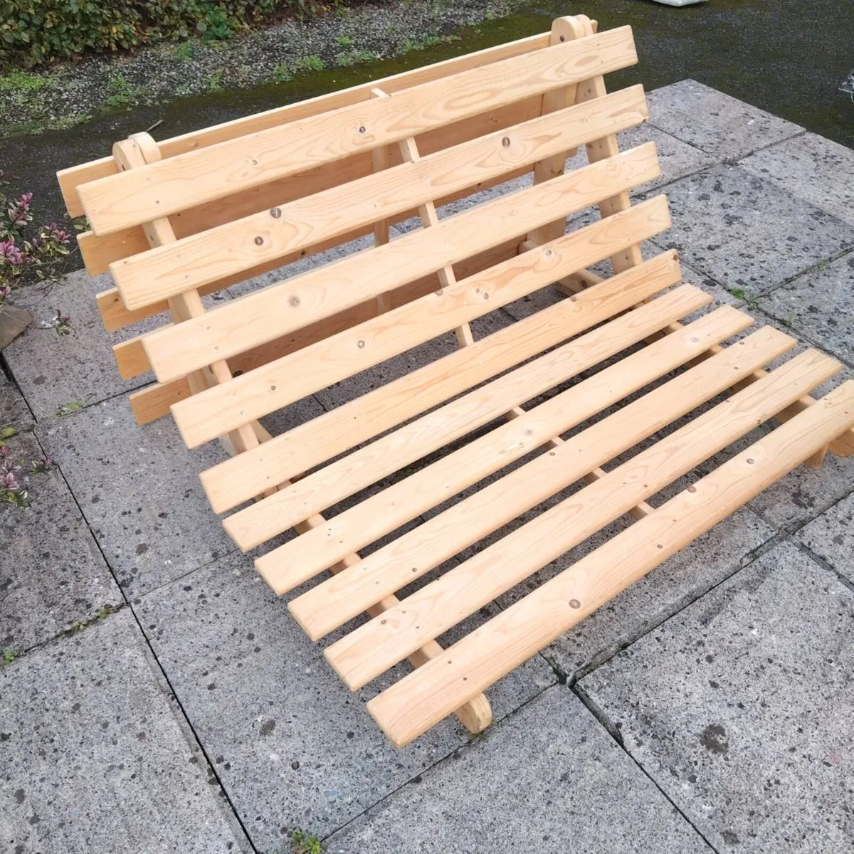 4 foot Futon Frame - Image 2