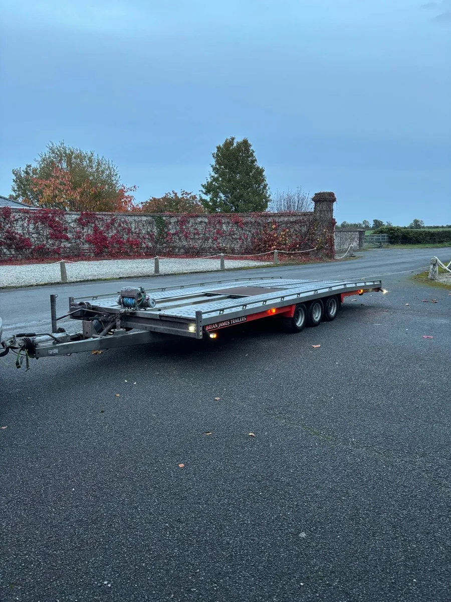2021 Brian James 5.5m x 2.35m T6 Transporter - Image 3