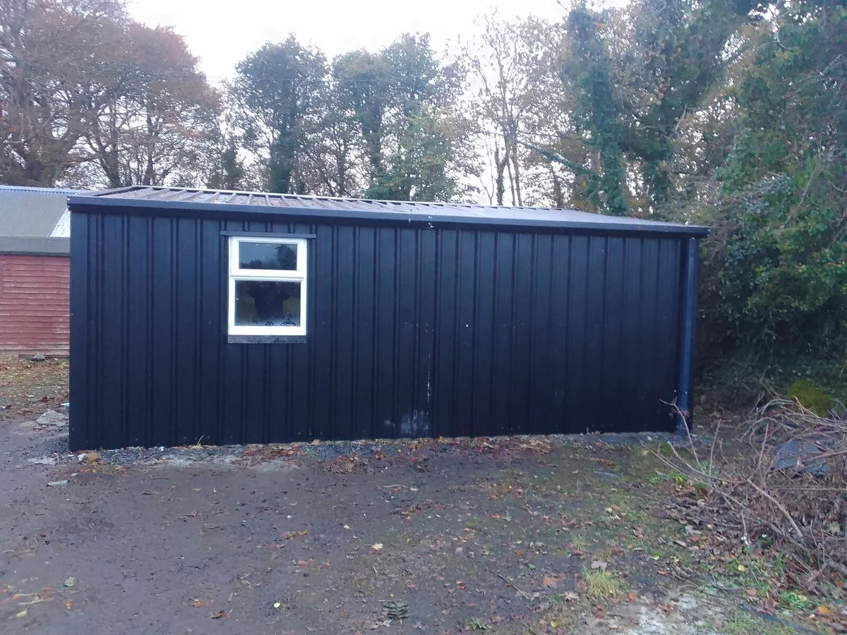 Steel garage - Image 2