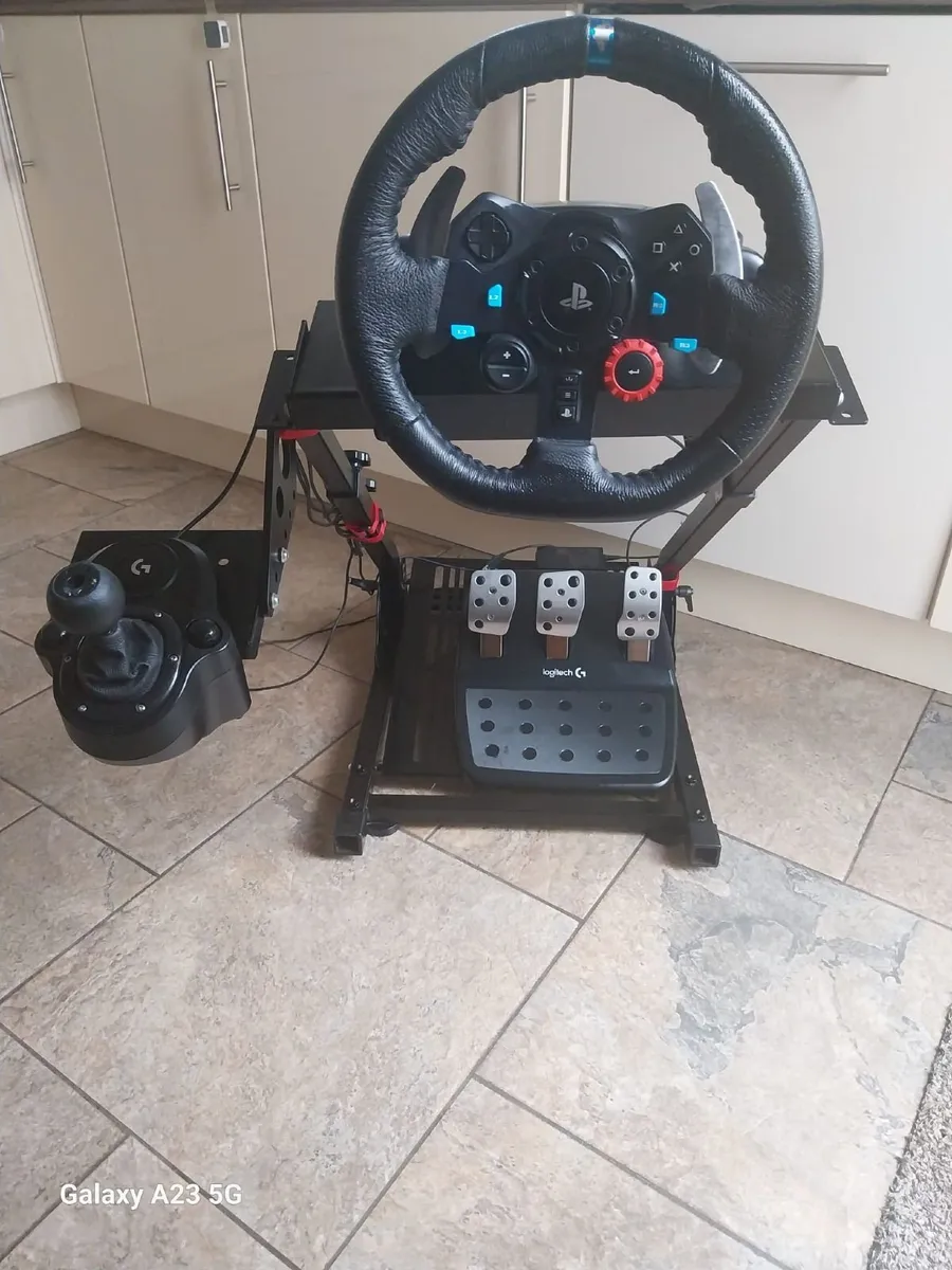 Logitech G29 steering wheel, pedals, gearshift, st - Image 4