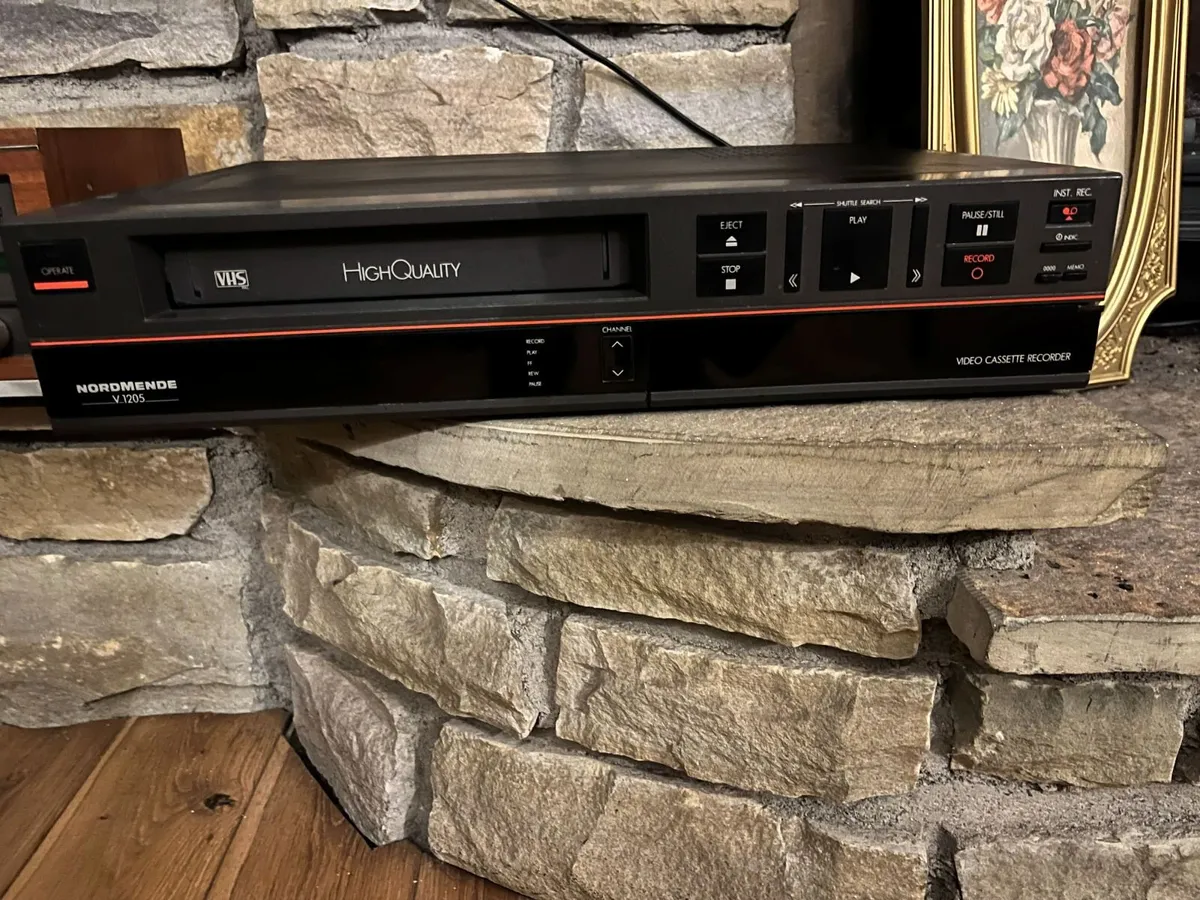Video cassette recorder NordMende - Image 1