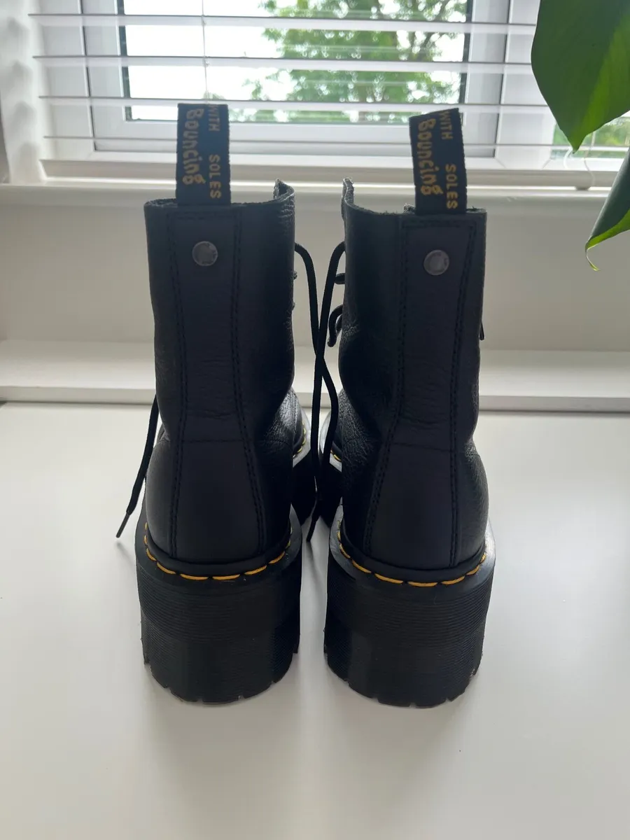 Dr. Martens 1460 Max - Image 3