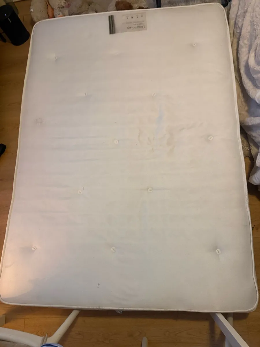 Free king mattress - Image 1