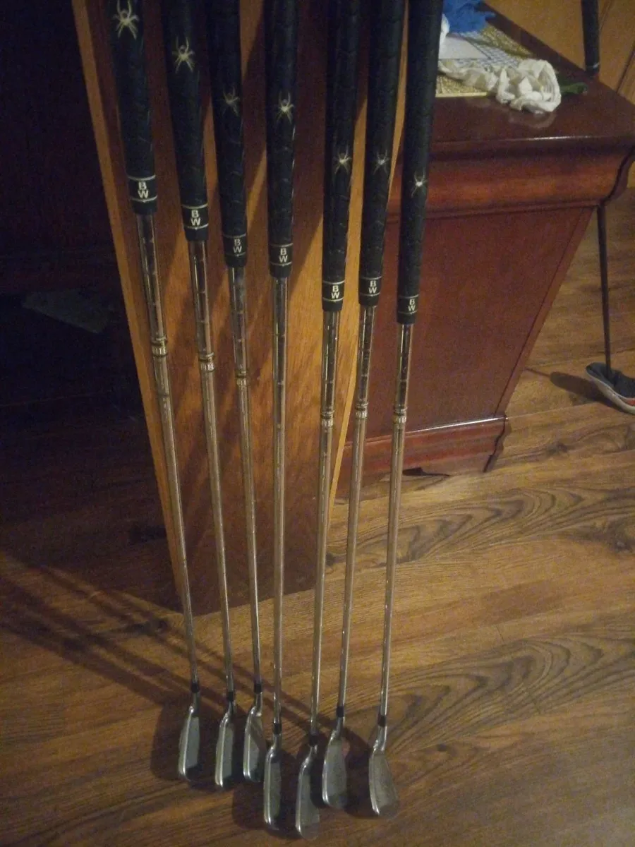 Mizuno hybrid irons - Image 1