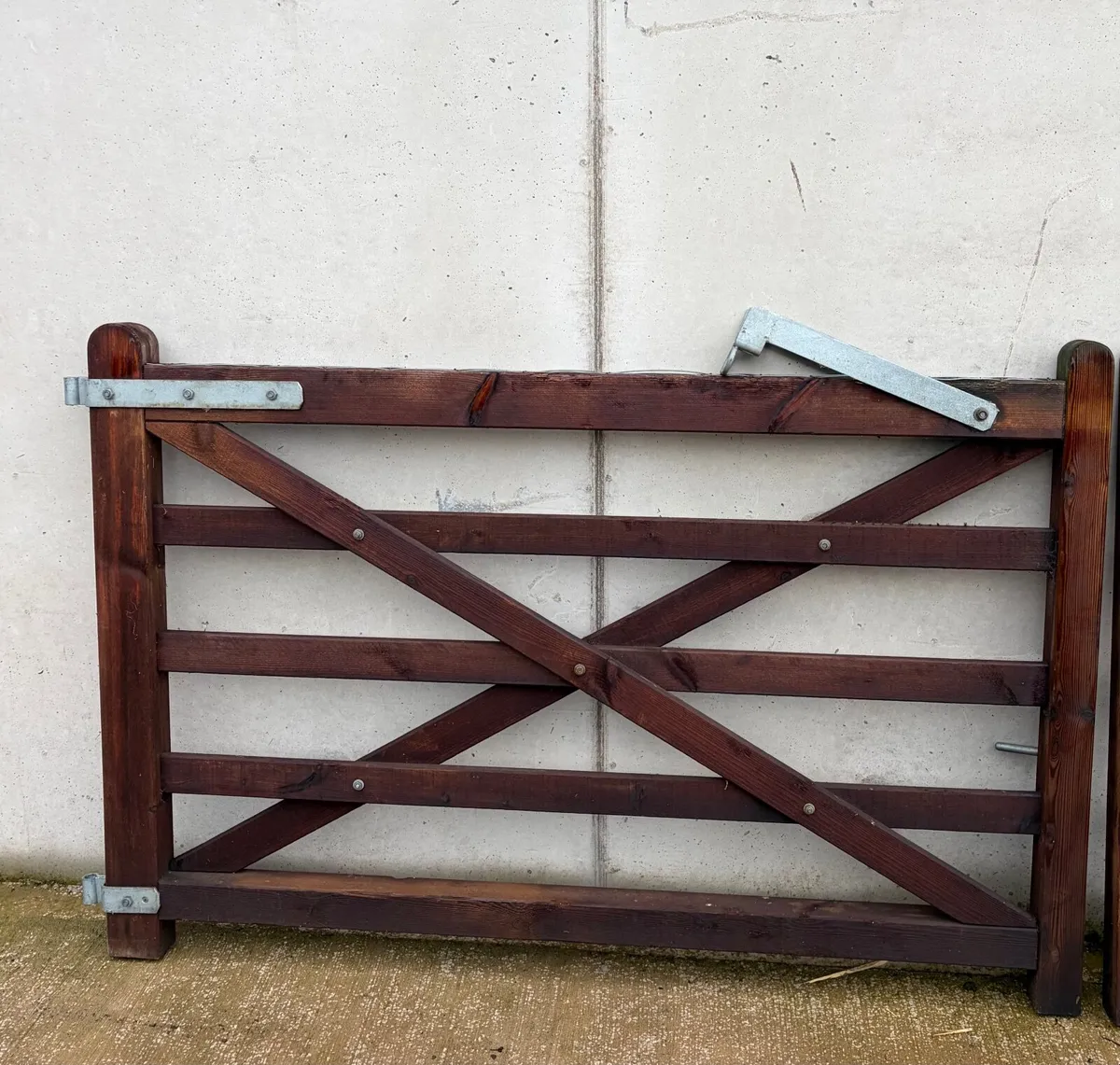 Wooden gates - Image 2
