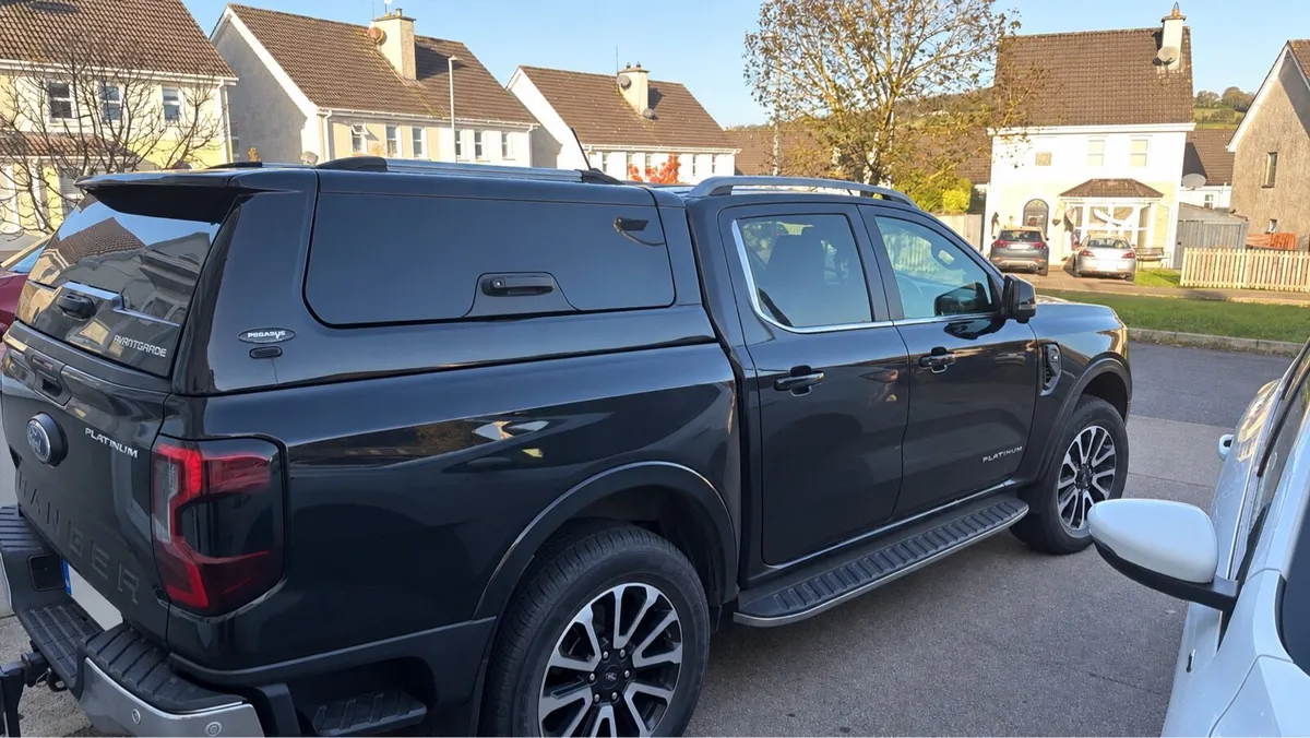 2024 Ford Ranger Platinum - Image 2