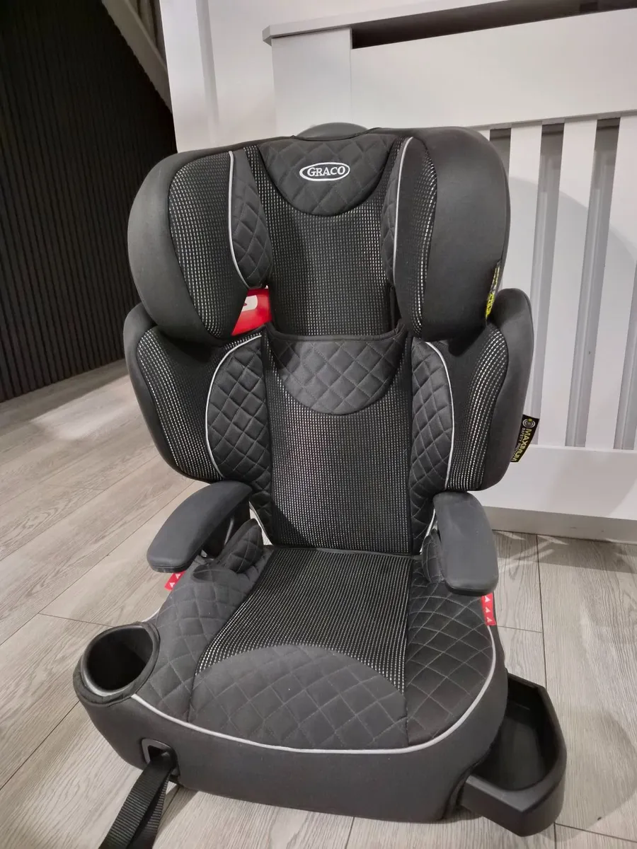 Car seat - Image 1