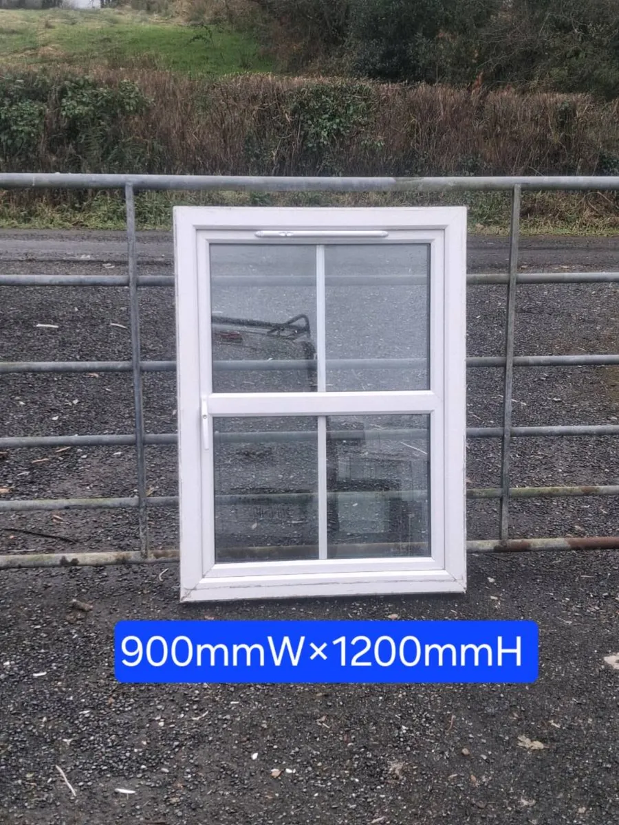 SELECTION OF PVC WINDOWS - Image 2
